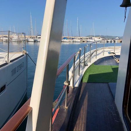Boat & Breakfast Alicudi Bed & Breakfast อาลเกโร ภายนอก รูปภาพ